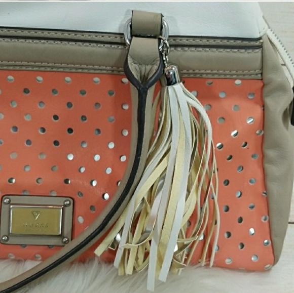Guess handbag shoulder bag white & coral fringe - Picture 3 of 7